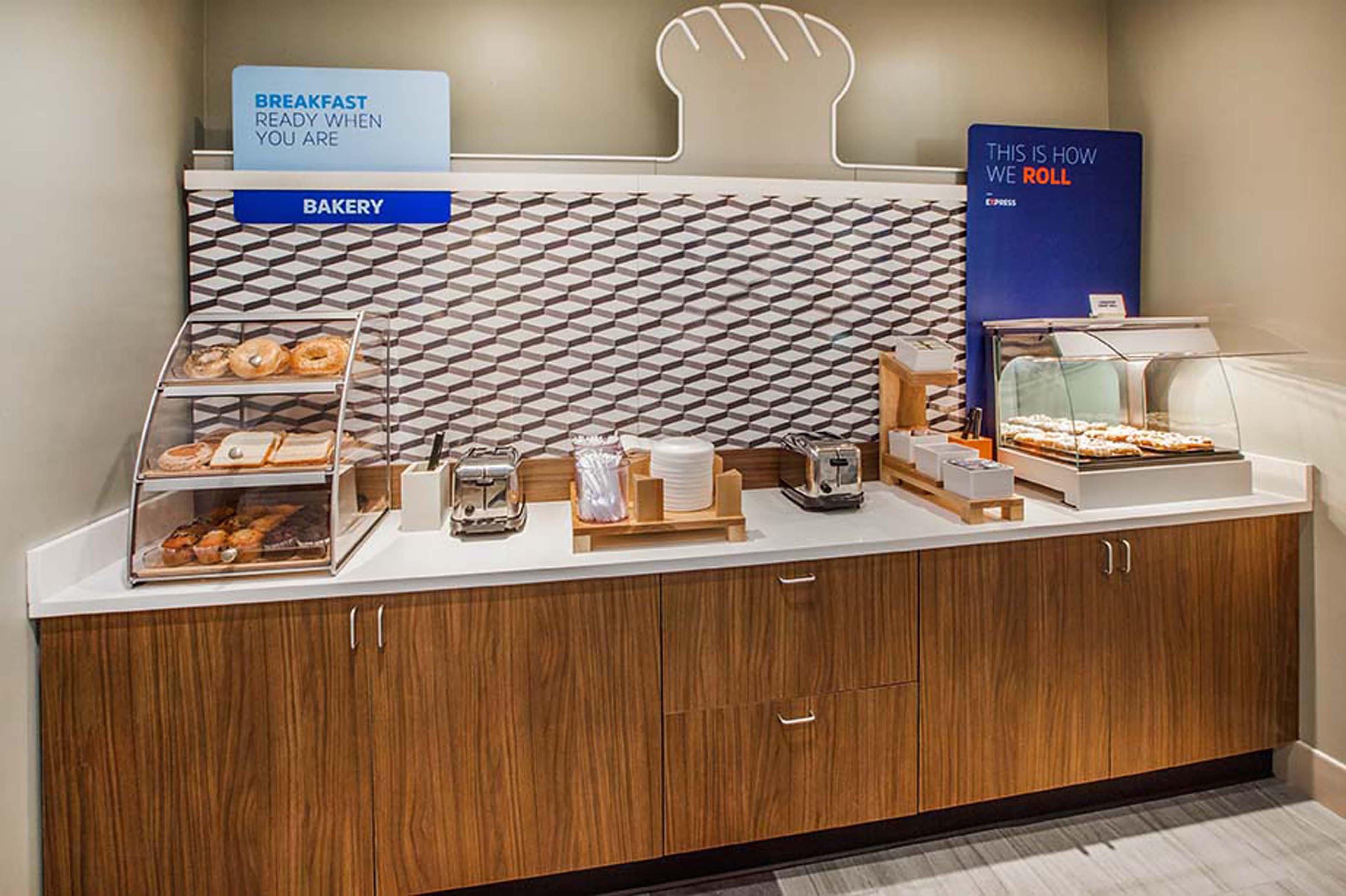 Holiday Inn Express & Suites Cookeville By Ihg Экстерьер фото