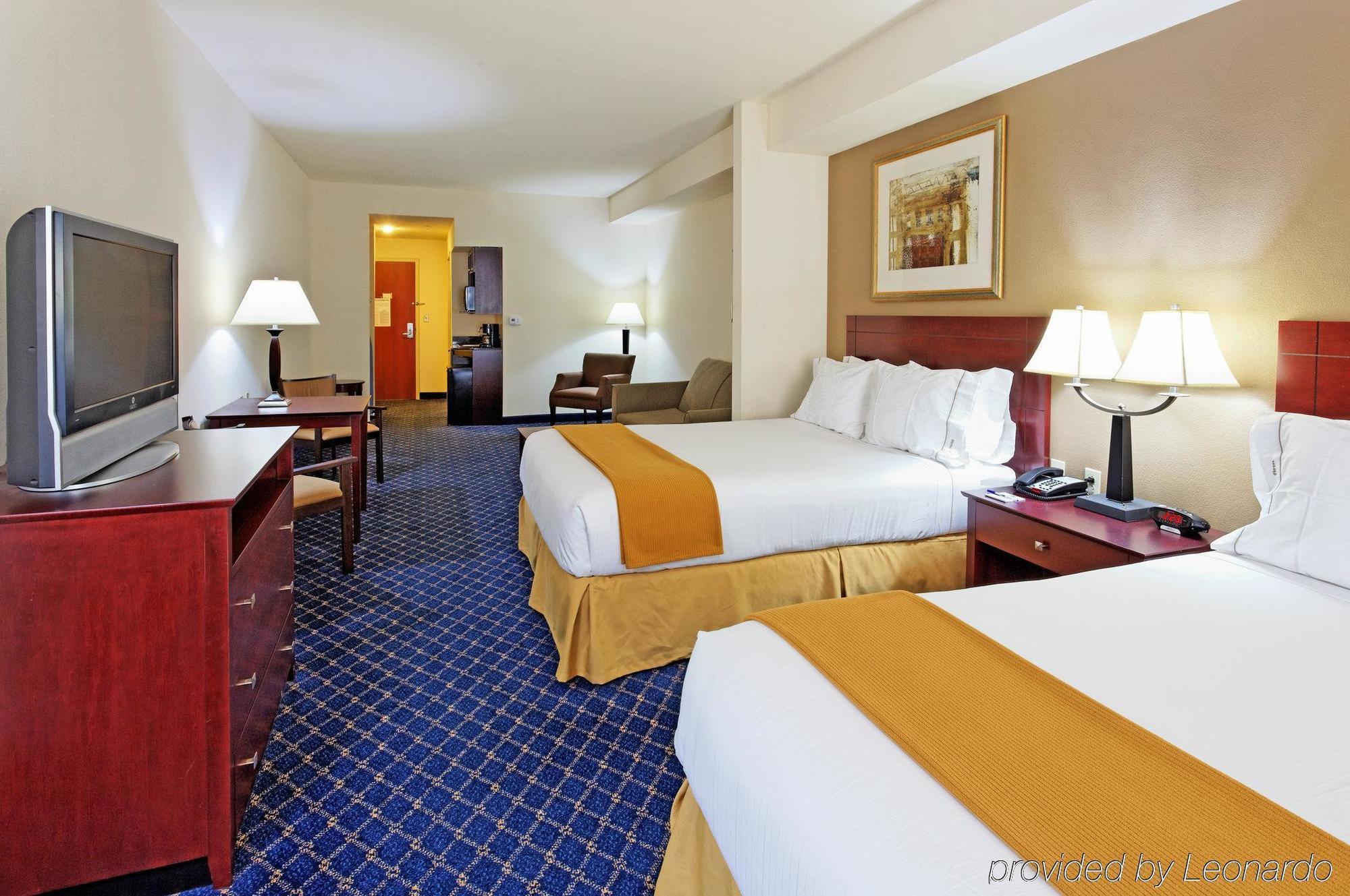Holiday Inn Express & Suites Cookeville By Ihg Номер фото
