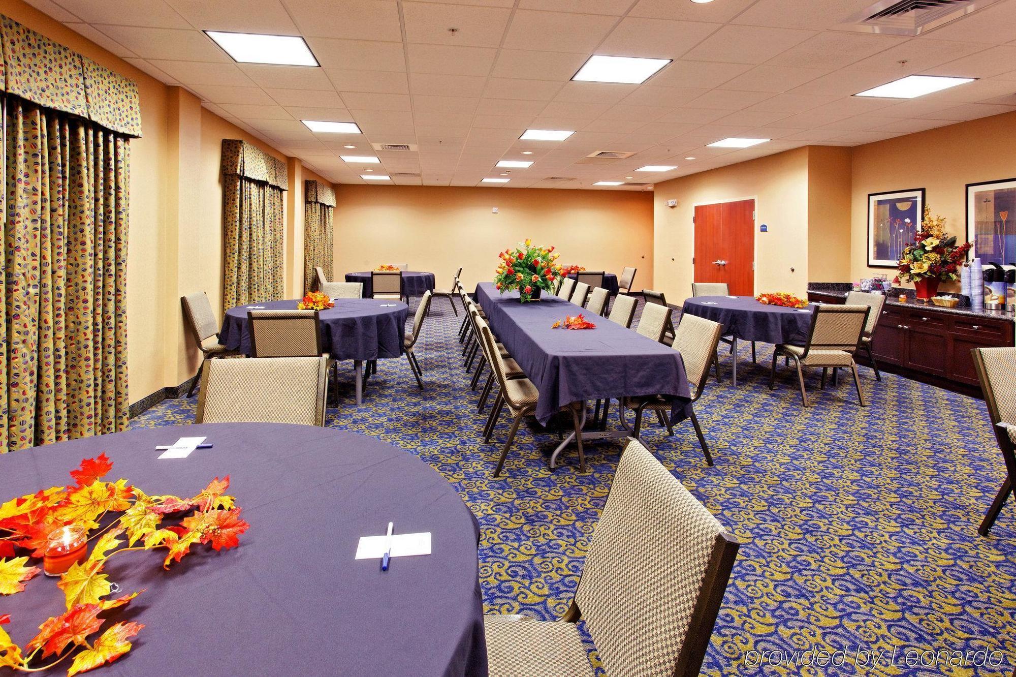 Holiday Inn Express & Suites Cookeville By Ihg Экстерьер фото